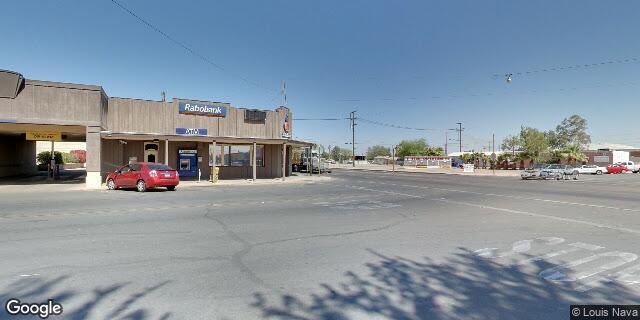 Building Photo - 730 Pine Ave