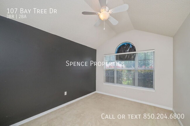 Building Photo - 107 Bay Tree Dr