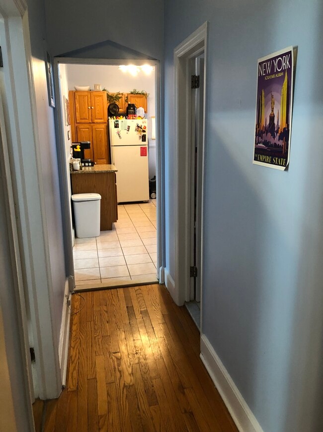 Building Photo - 700 Washington St