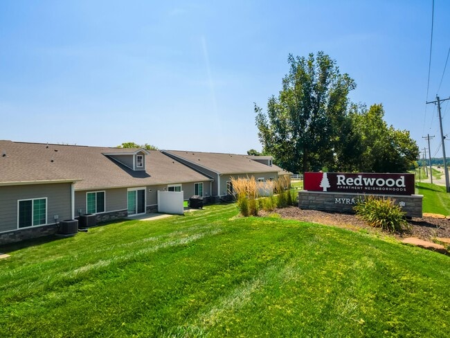 Building Photo - Redwood Westfield Myra Way