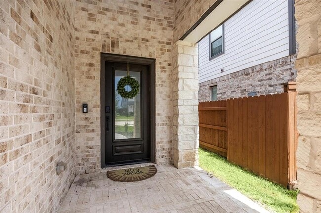 Building Photo - 7014 Anacua Berry Circle