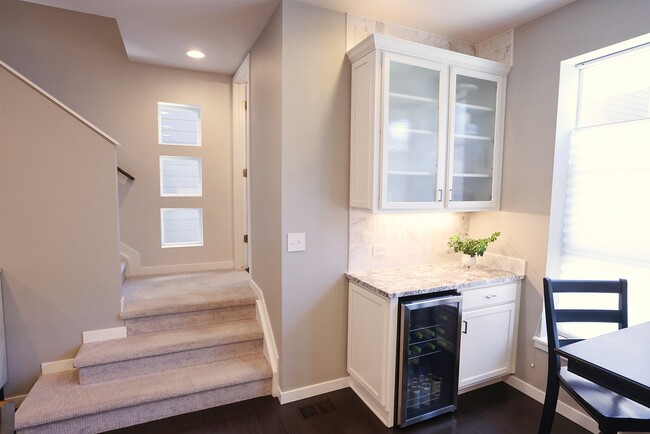 Beverage bar. Powder room on the right of the landing. - 15637 E Broncos Pl