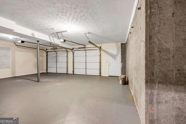 Building Photo - 1600 Dillwood Ct