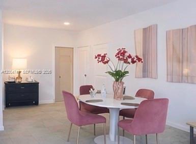 Building Photo - 1204 Deepwater