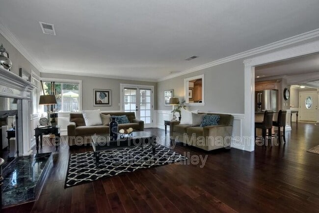 Building Photo - 1534 Constanso Way