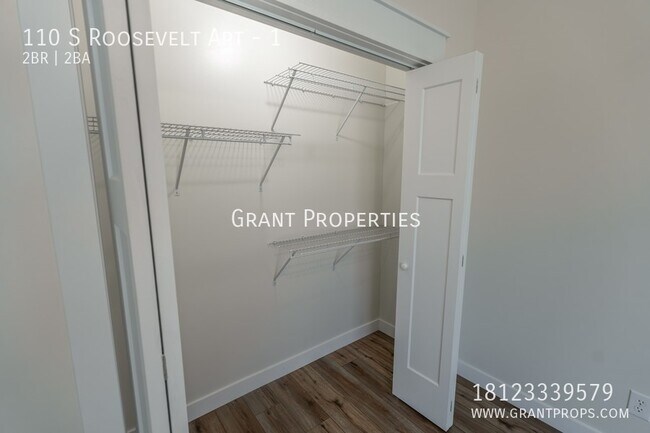 Building Photo - 110 S Roosevelt St
