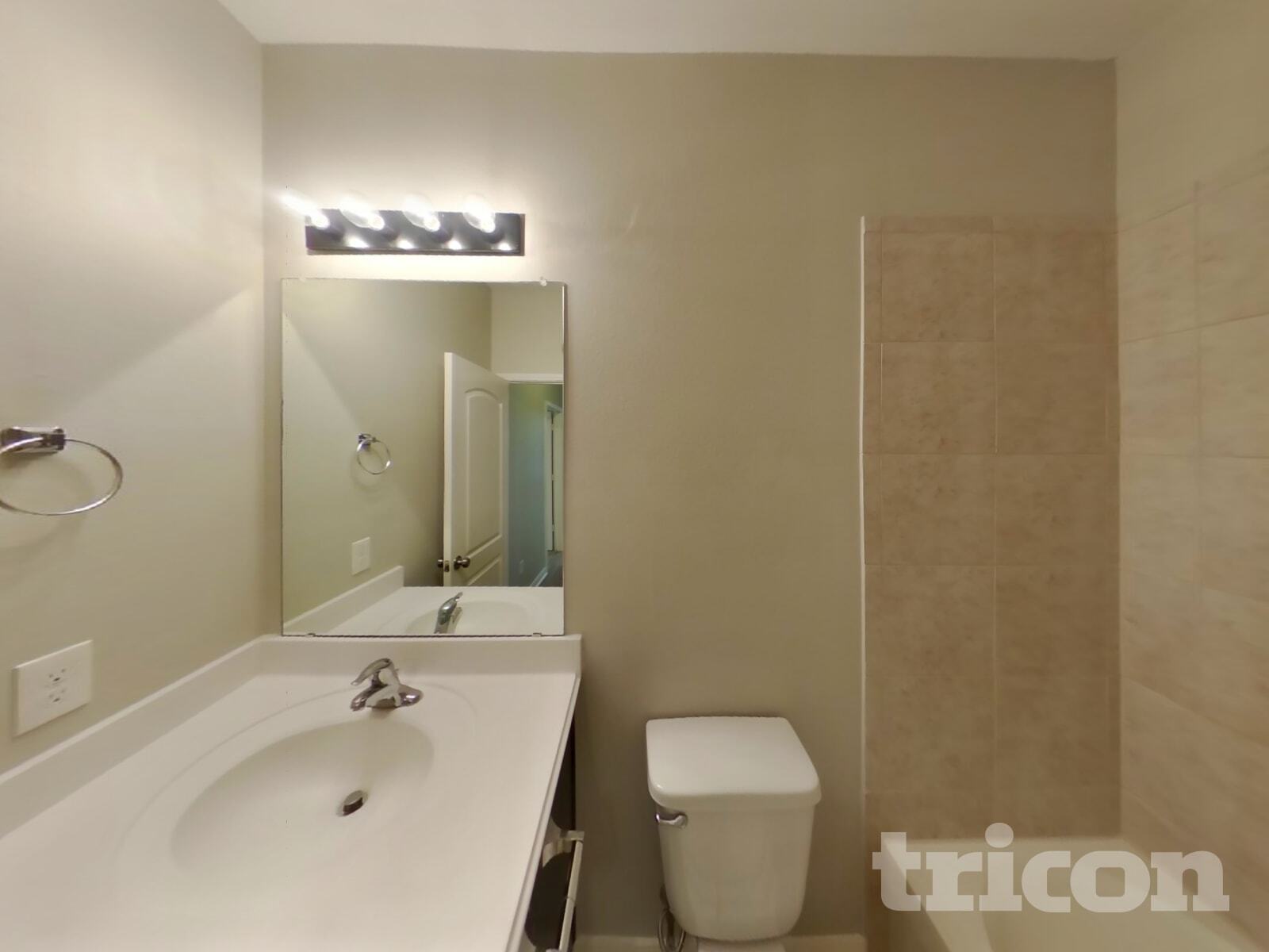 Building Photo - 211 Kennedy Dr