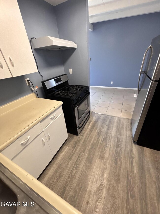 Building Photo - 38907 Rambler Ave