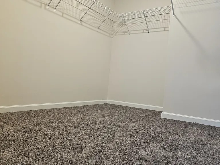 Building Photo - 98 Windover Wy