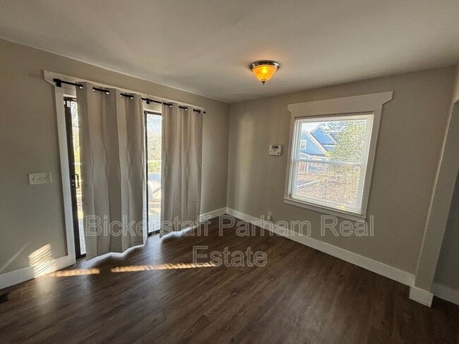 Building Photo - 1612 Celeste Dr