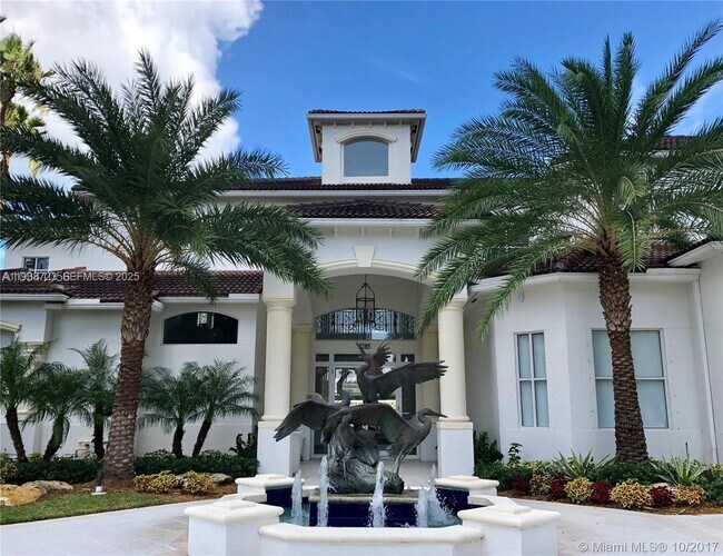 Building Photo - 3255 NE 184th St