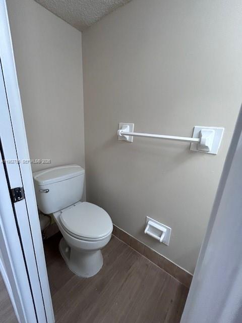 Building Photo - 1072 W 79th St