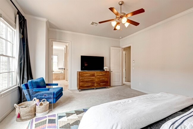 Building Photo - 1514 Summer St