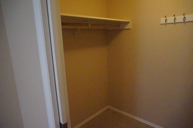 Building Photo - Large lot with room for a garden