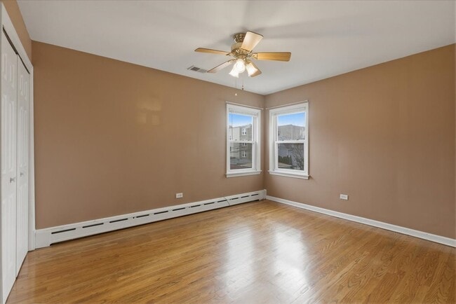 Building Photo - 3018 N Whipple St