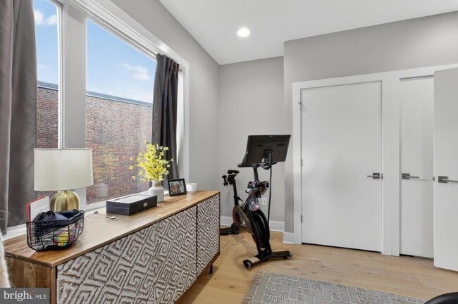 Building Photo - 151 N 2nd St