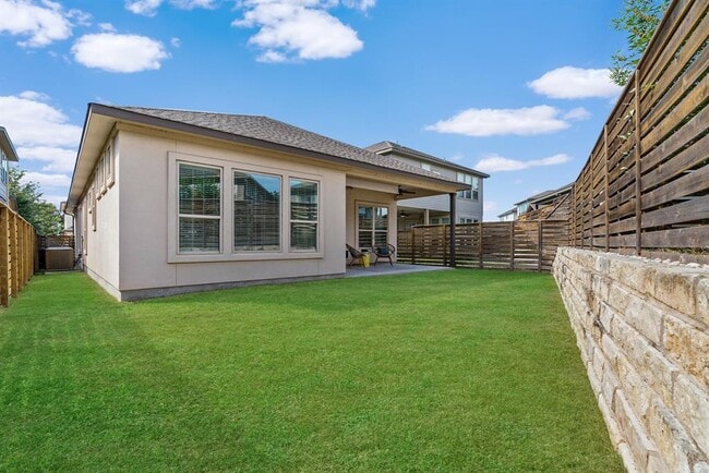 Building Photo - 7109 Cut Plains Trail