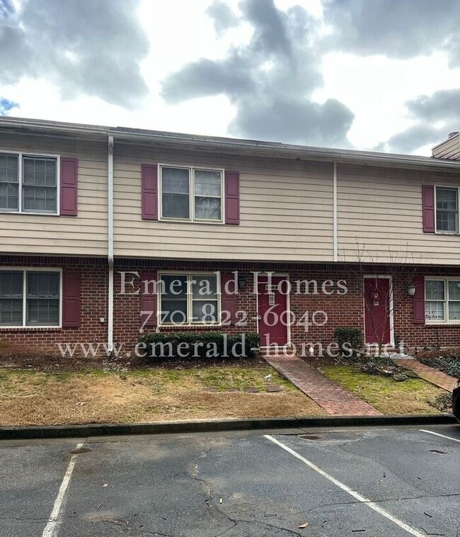 Primary Photo - NOW READY!! 2 bedroom 2.5 bathroom in Snel...