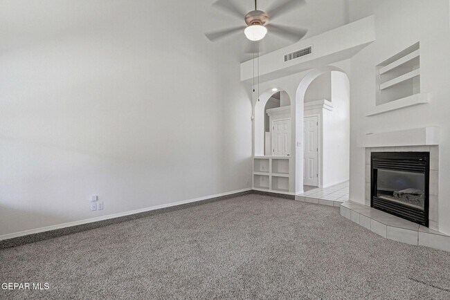 Building Photo - 7239 Desert Jewel Dr