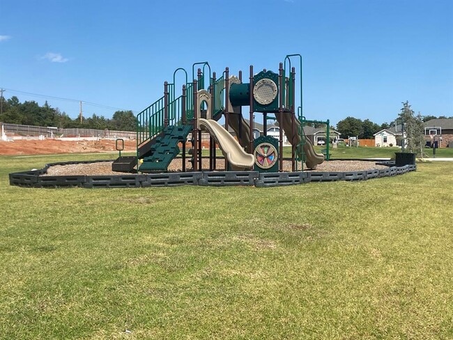 Building Photo - 12433 Ride Ave