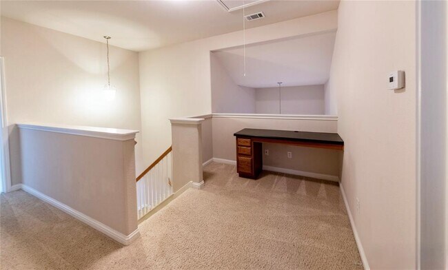 Building Photo - 205 Arrowhead Trail