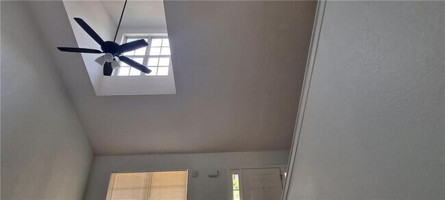 Building Photo - 4520 Ravenwood Pl
