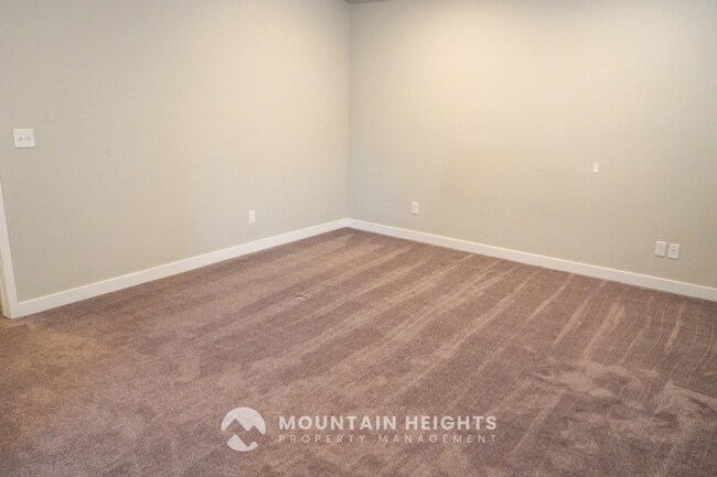 Building Photo - 862 W Cider Ct