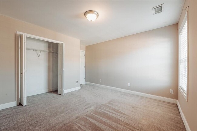 Building Photo - 3441 Lockmed Dr NW