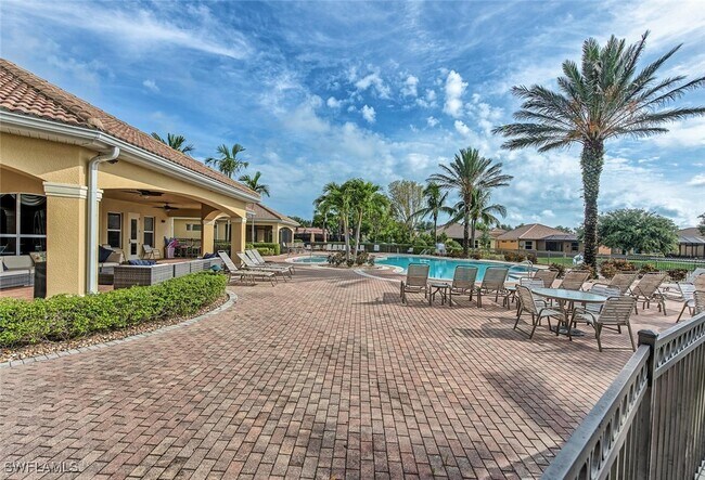 Building Photo - 15313 Cortona Way