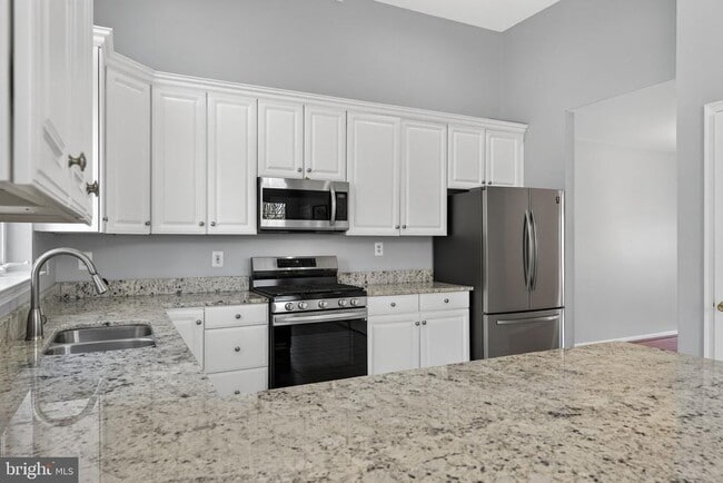 Building Photo - 2901 Mainstone Dr