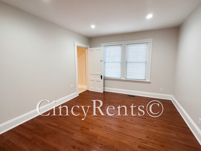 Building Photo - 3942 Hazel Ave