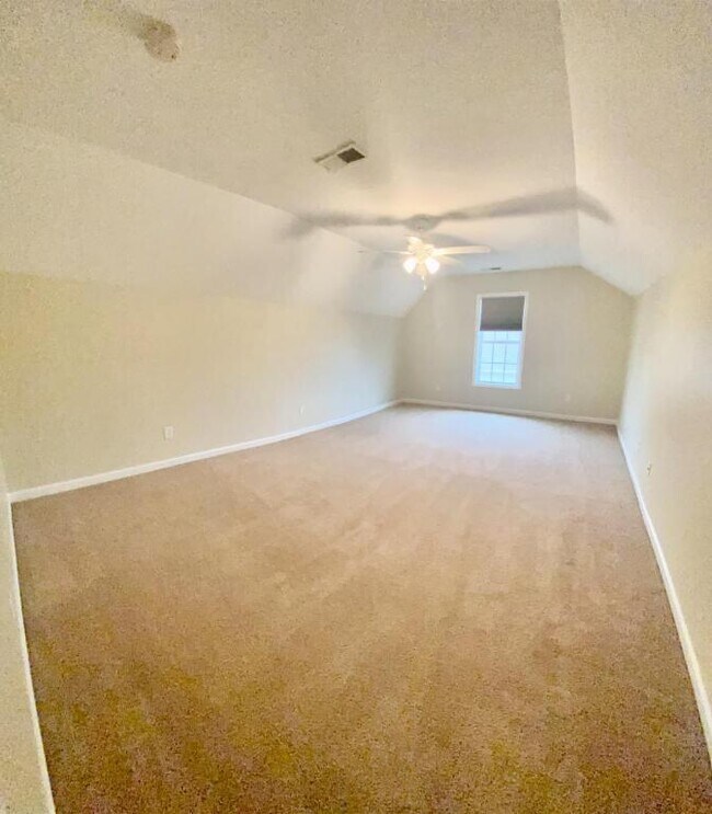 Building Photo - 4005 Princess Amelia Ln