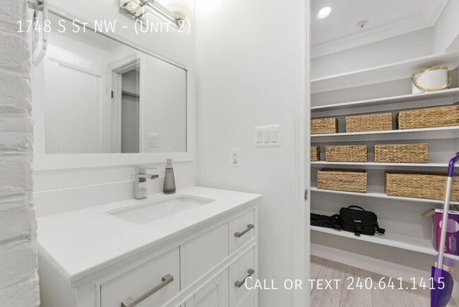 Building Photo - 1748 S St NW