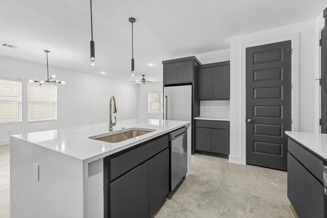 Building Photo - 3004 Alpha Wolf Ct