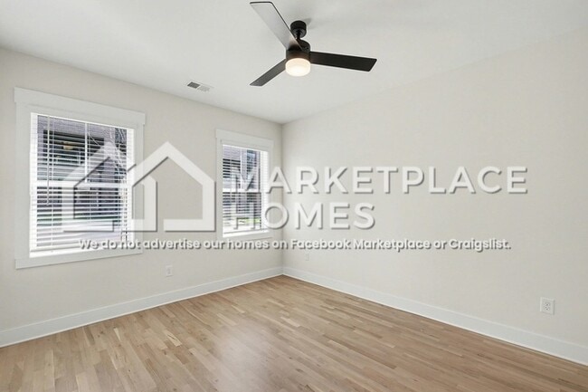 Building Photo - 972 Dozier Pl