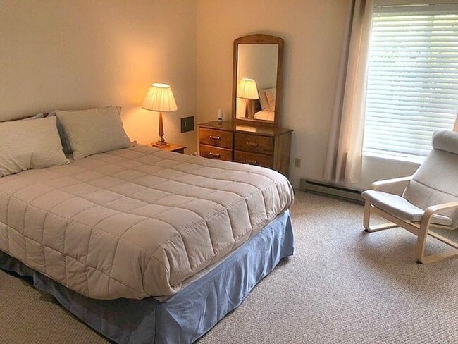 Building Photo - Quiet, Furnished 2BR Retreat – Ideal for R...