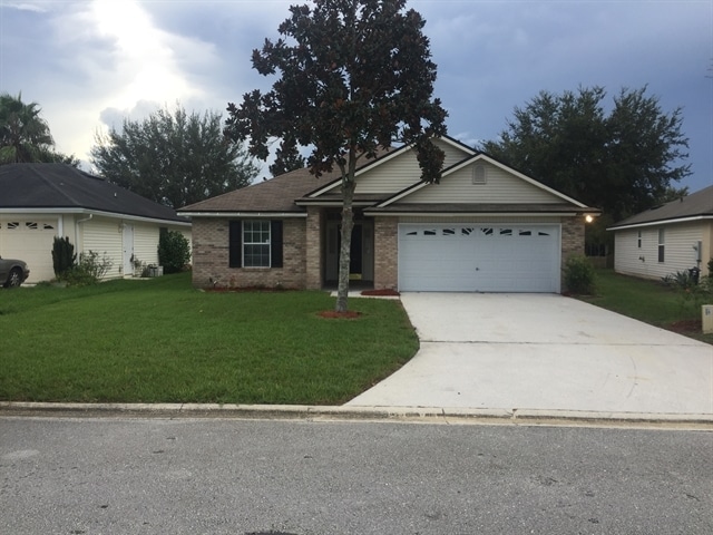 Building Photo - 840 Mackenzie Cir