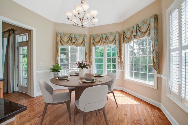 Building Photo - Beautiful 4 Bedroom in Hamlin Plantation -...