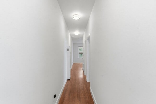Building Photo - Lovely 2 Bed, 1 Bath Haight Ashbury Flat