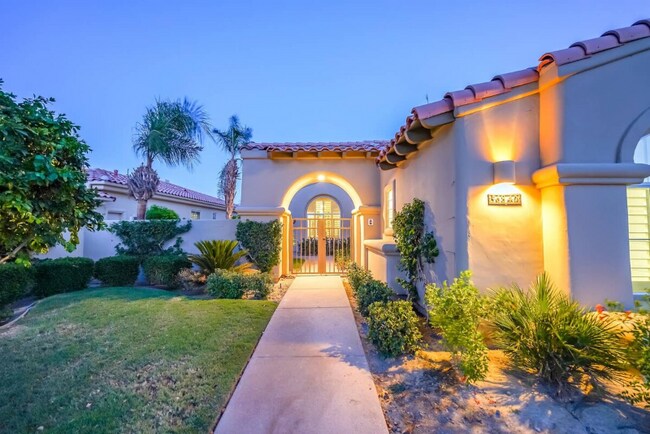 Building Photo - 56840 Jack Nicklaus Blvd