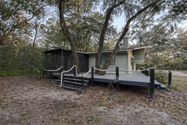 Building Photo - Split-Level Design Perfect for Work-From-Home or Guests