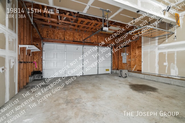 Building Photo - 19814 15th Avenue E