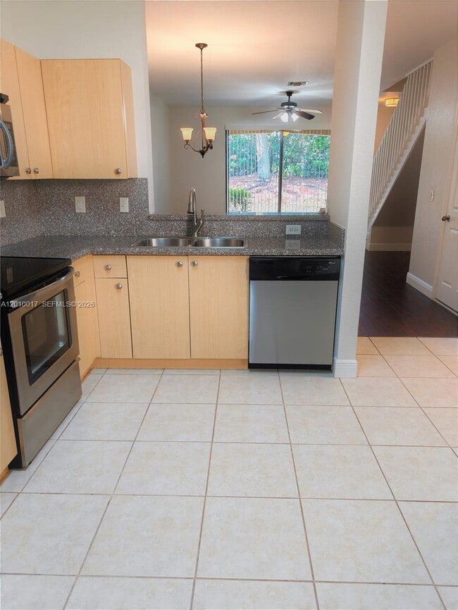Building Photo - 4126 Forest Dr