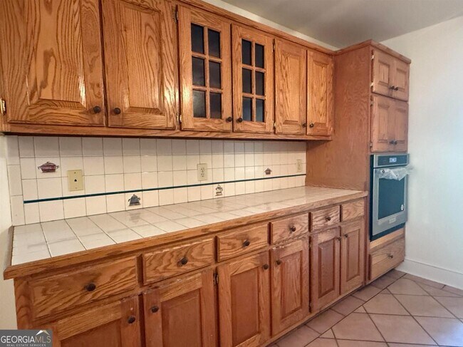 Building Photo - 307 Centennial Rd