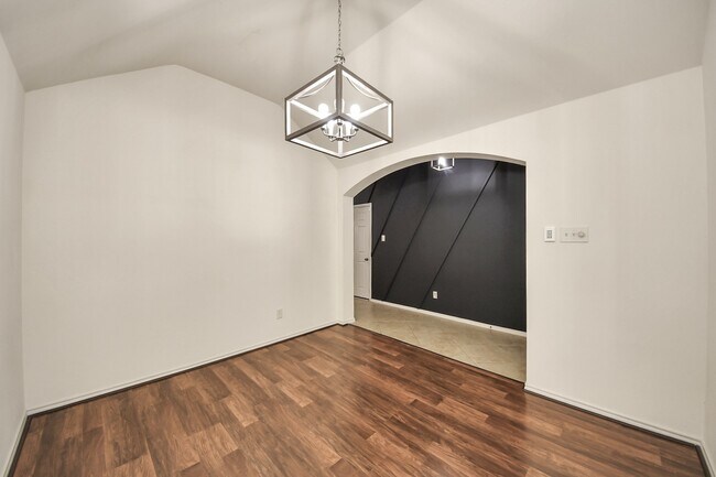 Building Photo - 27427 Channing Springs Dr