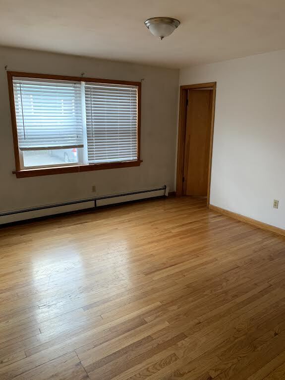 Living Area - 106 S Lowell Ave