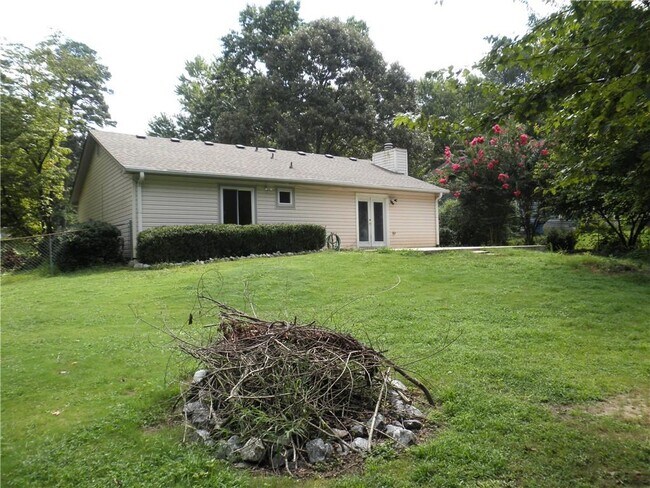 Building Photo - 1439 Ridgewood Pl