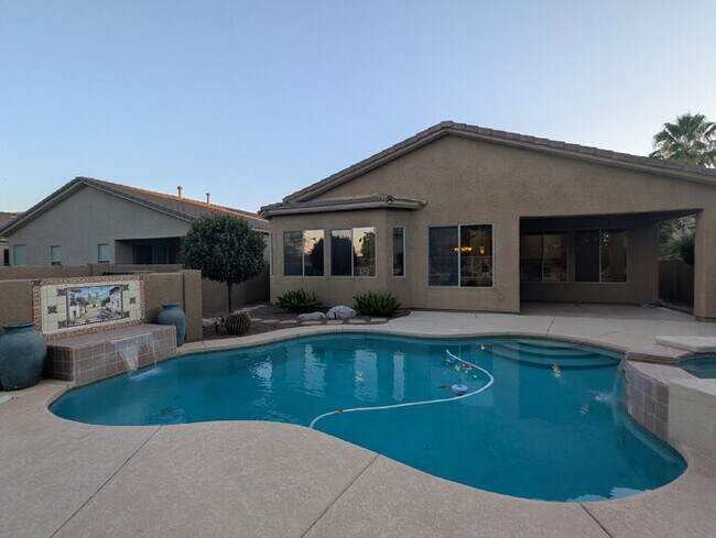 Building Photo - Rancho Sahuarita with Pool/Spa with Lake views