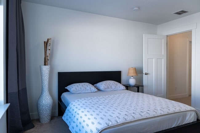 Building Photo - 14722 Canyon Wild Rd