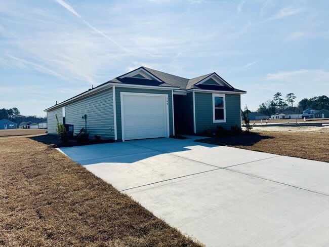 Building Photo - 348 SC-348